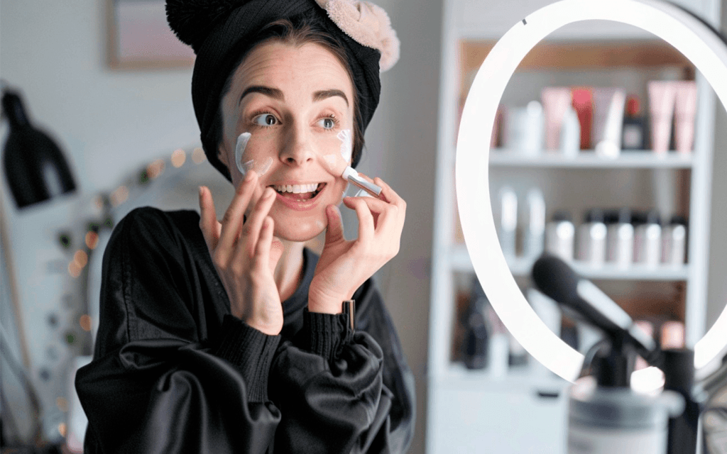 Your assistants in the world of beauty: Tools and&nbsp;Accessories